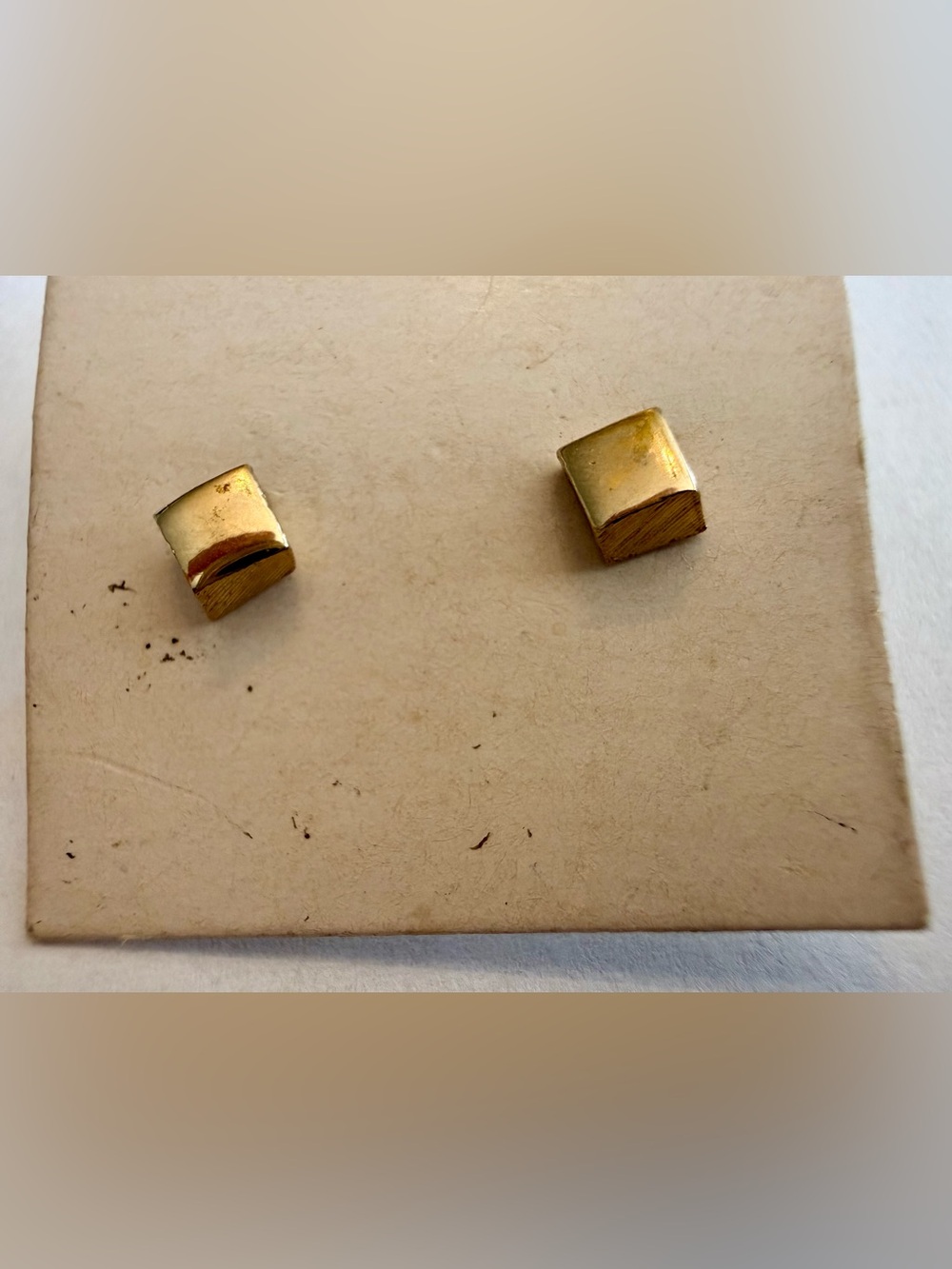 NWT Vintage mid-century Puff Chunky Gold Stud Earrings #75